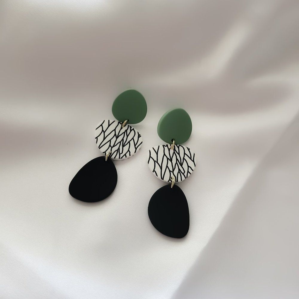 5/$25 Green and Black Acrylic Geometric Statement Earrings - Picture 9 of 10